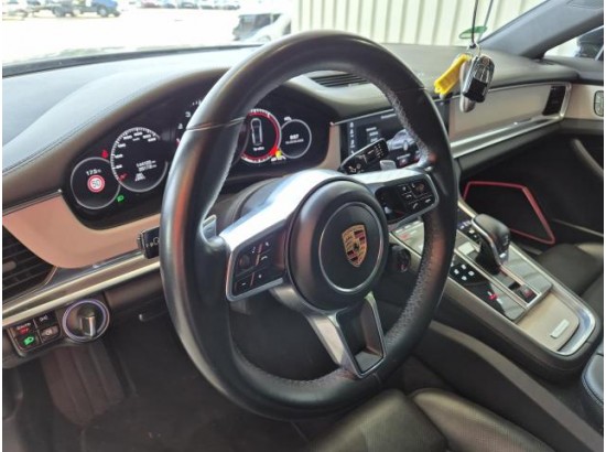 2018 Porsche Panamera 4 S