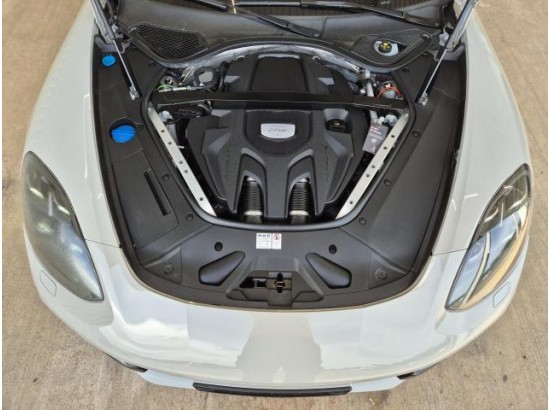 2018 Porsche Panamera 4 S