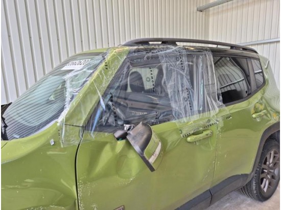 2016 Jeep Renegade Limited Adventure Edition 4WD