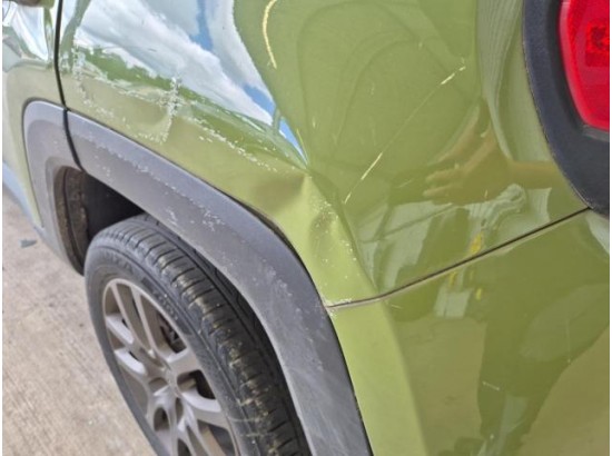2016 Jeep Renegade Limited Adventure Edition 4WD