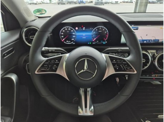 2025 Mercedes-Benz A -Klasse A 200