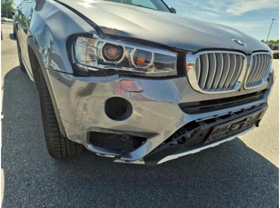 2017 BMW X3 xDrive 20 i xLine