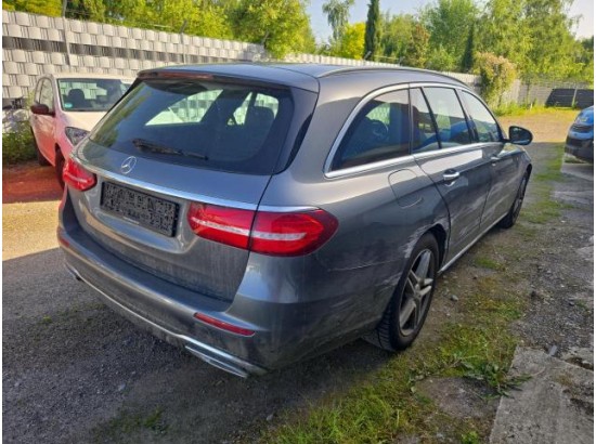 2017 Mercedes-Benz E -Klasse T-Modell E 220 d 4Matic