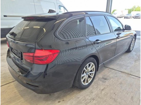 2017 BMW 3er Touring 318 d Advantage