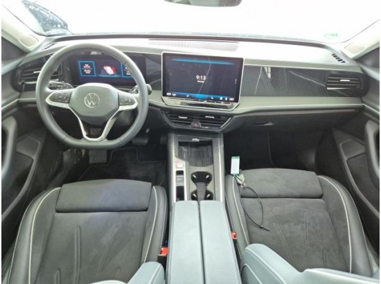 2025 Volkswagen Passat Variant 1.5 eTSI 110 kW Business