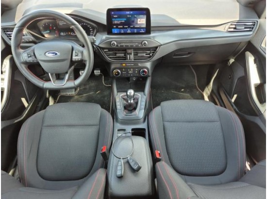 2018 Ford Focus Turnier ST-Line