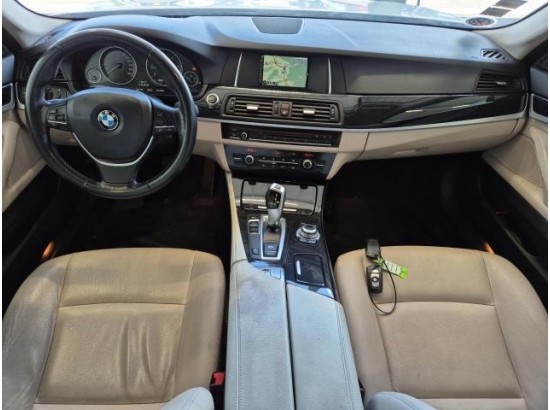 2016 BMW 5er Touring 518 d