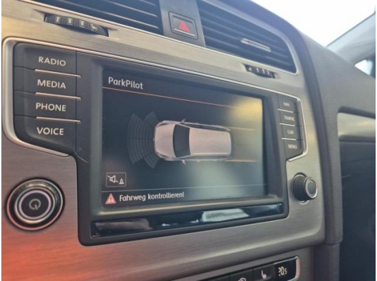 2015 Volkswagen Golf VII Variant Comfortline BMT