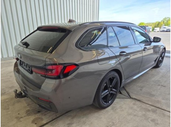2021 BMW 5er Touring 530 e M Sport