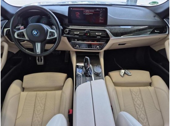 2021 BMW 5er Touring 530 e M Sport