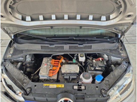 2021 Volkswagen up! e-up! Active