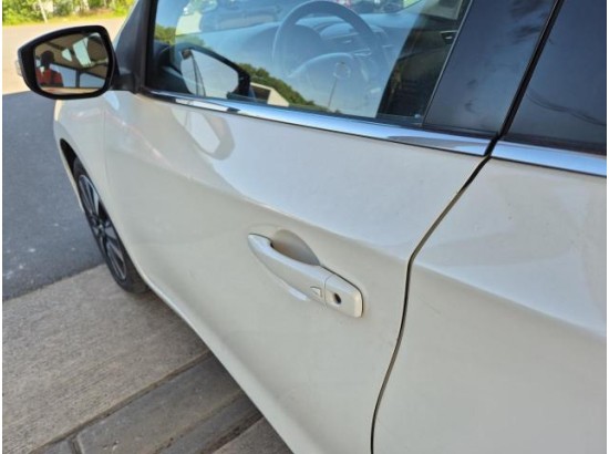 2015 Nissan Pulsar N-Tec