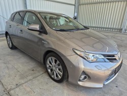 2015 Toyota Auris Hybrid Executive