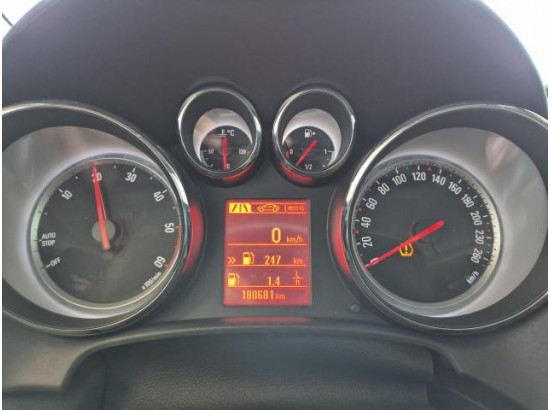 2016 Opel Astra J Sports Tourer Exklusiv
