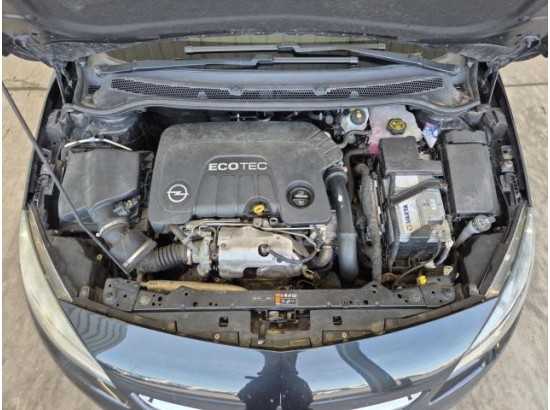 2016 Opel Astra J Sports Tourer Exklusiv