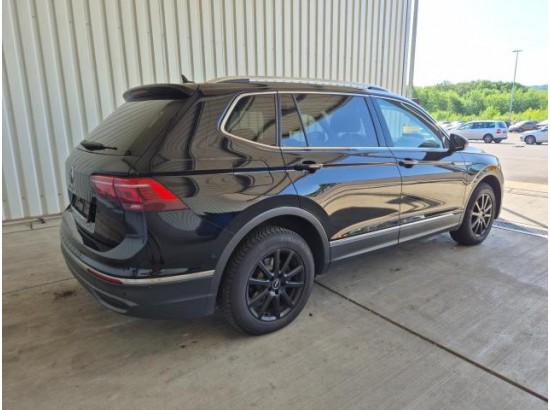 2024 Volkswagen Tiguan Allspace Life