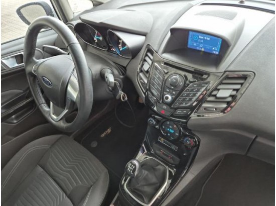 2015 Ford Fiesta Titanium