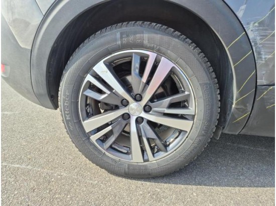 2024 Peugeot 5008 Allure Pack