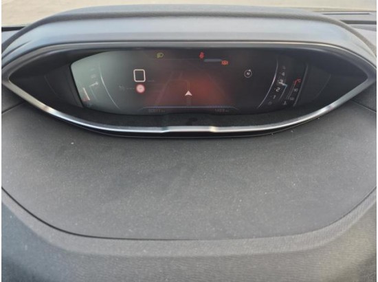 2024 Peugeot 5008 Allure Pack