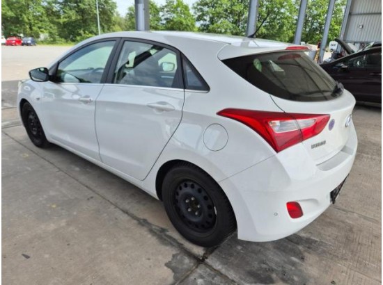 2015 Hyundai i30 blue Trend
