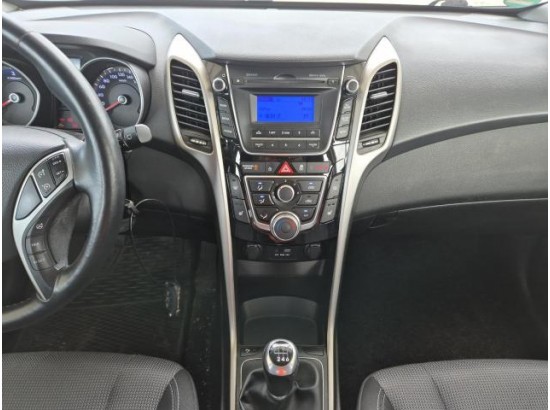 2015 Hyundai i30 blue Trend
