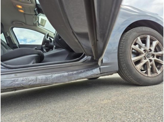 2015 Mazda 3 Lim. Center-Line