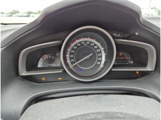 2015 Mazda 3 Lim. Center-Line