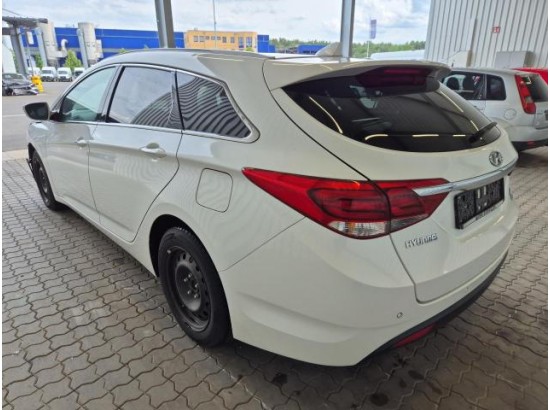 2016 Hyundai i40 cw blue Trend