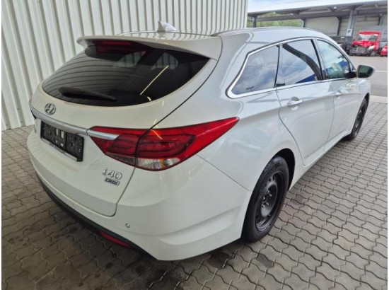2016 Hyundai i40 cw blue Trend