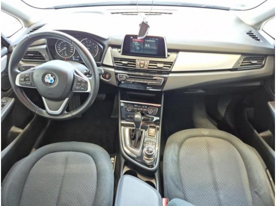 2018 BMW 2er Active Tourer 218i Advantage