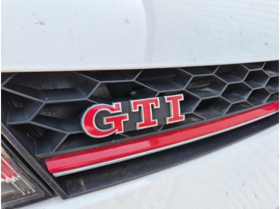 2016 Volkswagen Golf VII Lim. GTI Performance BMT
