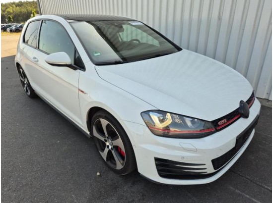 2016 Volkswagen Golf VII Lim. GTI Performance BMT