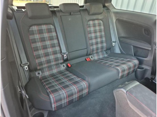 2016 Volkswagen Golf VII Lim. GTI Performance BMT