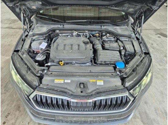 2025 Skoda Octavia Combi 2.0 TDI 110 kW Tour