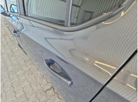 2016 Opel Corsa E drive