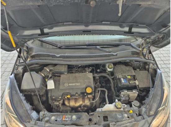 2016 Opel Corsa E drive