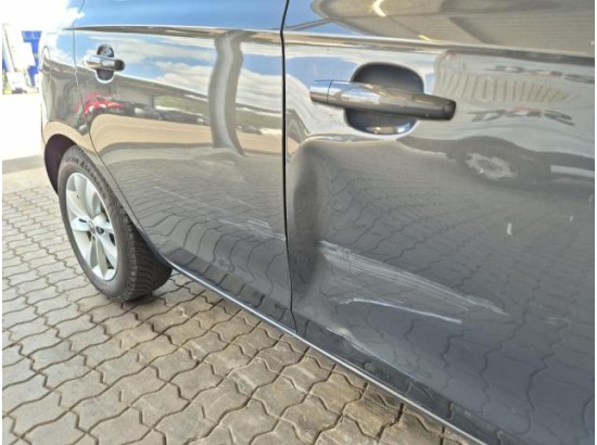 2016 Opel Corsa E drive