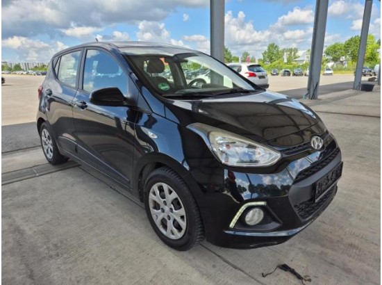 2015 Hyundai i10 YES!
