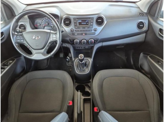 2015 Hyundai i10 YES!