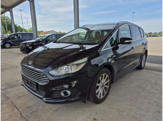 2018 Ford S-Max Titanium