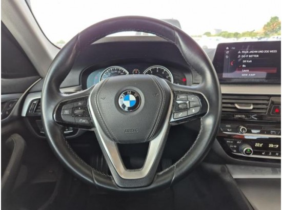 2017 BMW 5er Lim. 530i