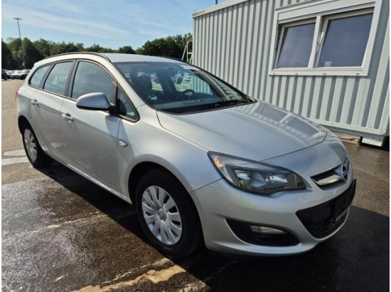 2015 Opel Astra J Sports Tourer Edition