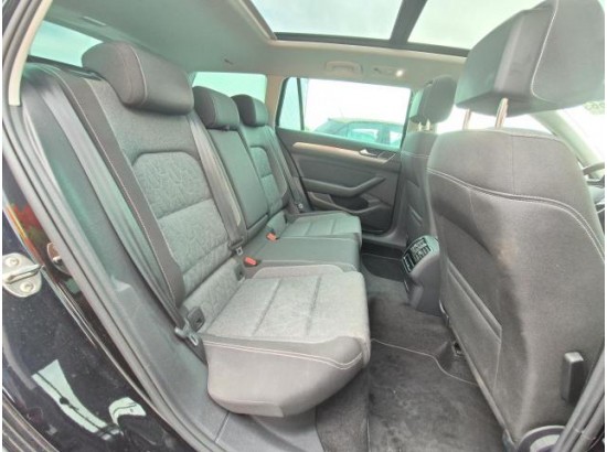 2023 Volkswagen Passat Variant Business