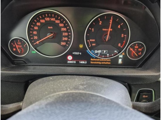 2017 BMW 3er Touring 316d Advantage