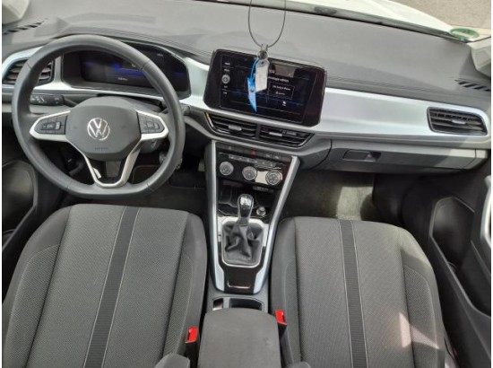2025 Volkswagen T-Roc Life