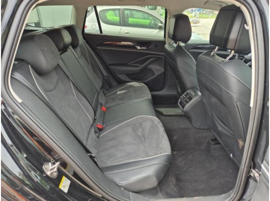 2025 Volkswagen Passat Variant 1.5 eTSI 110 kW Business