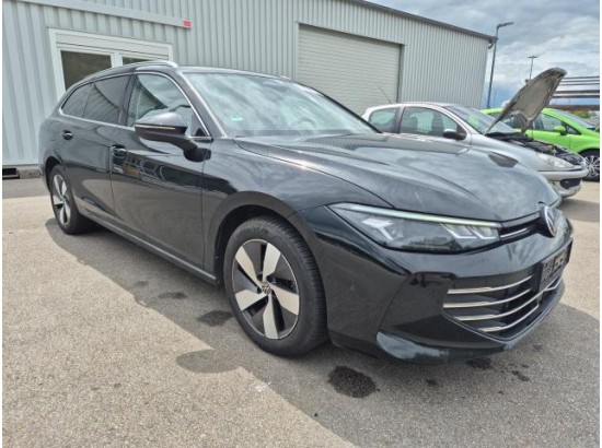 2025 Volkswagen Passat Variant 1.5 eTSI 110 kW Business