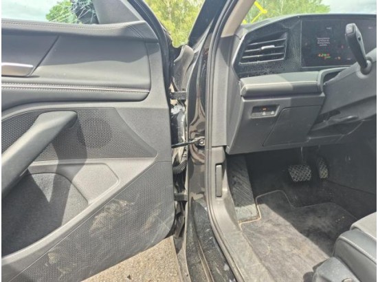 2025 Volkswagen Passat Variant 1.5 eTSI 110 kW Business