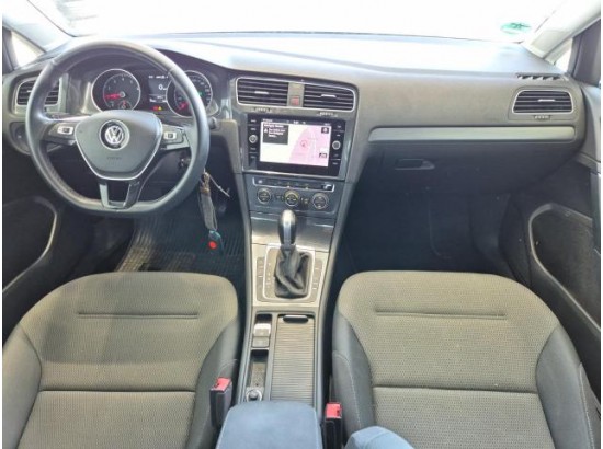 2018 Volkswagen Golf VII Lim. Comfortline BlueMotion