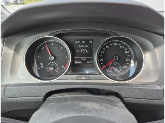 2016 Volkswagen Golf VII Lim. Lounge BMT